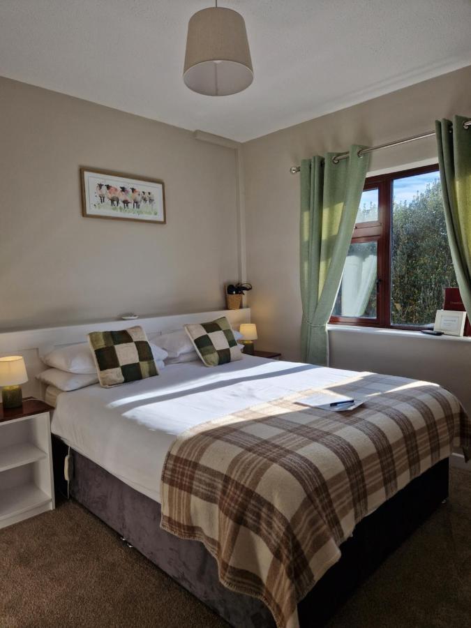 Churchfield B&B Doolin Buitenkant foto
